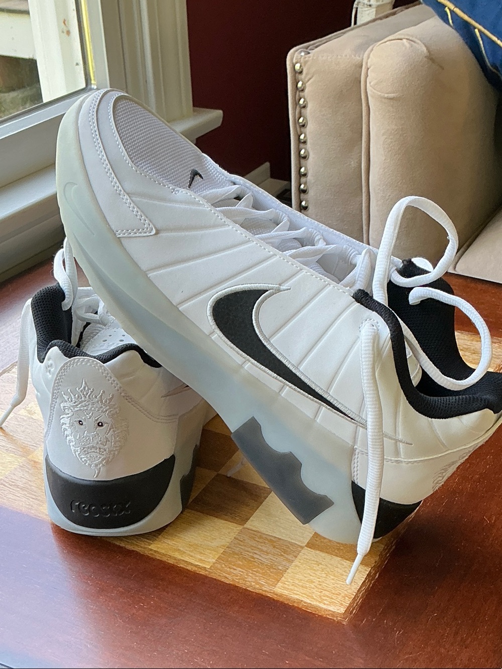 Nike LeBron Witness 9 “White Black”